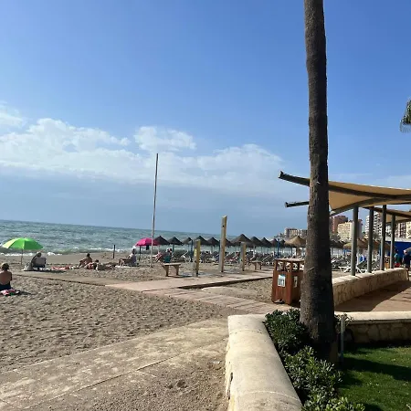 Paseo Maritimo 27 아파트 푸엔히롤라