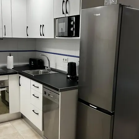 Paseo Maritimo 27 * Fuengirola