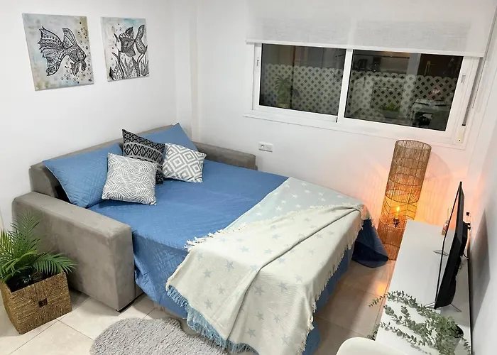 Paseo Maritimo 27 * 푸엔히롤라