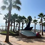Paseo Maritimo 27 فوينخيرولا