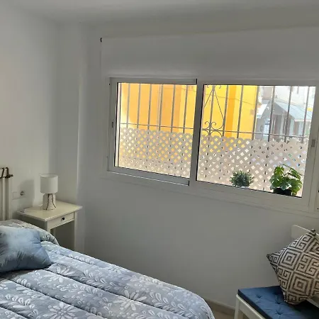 Paseo Maritimo 27 شقة